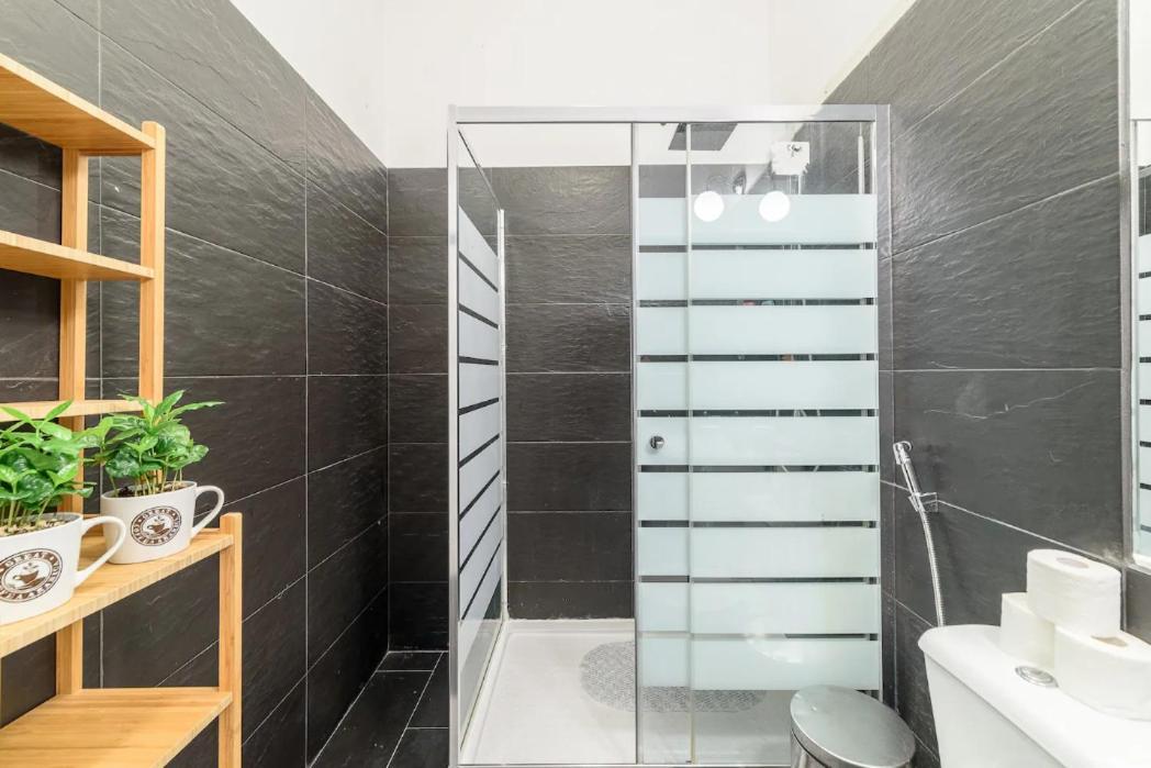 Modern Rustic In Graca By Lovelystay Lisbon